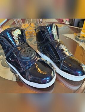 Shoe Beatz Bluetooth Speaker Shoes